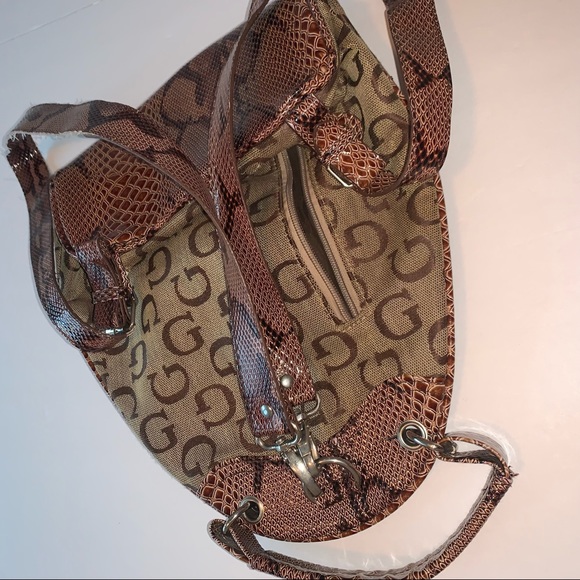 Guess mini snake skin patterned brand name logo backpack - Picture 5 of 16
